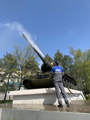 Подготовка к покраске памятника жертвам войны в городе Ставрополе. Фото Михаила Шевченко.