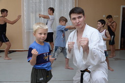 Казбек Муталиев и 5-летний Никита