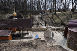 У святого источника вблизи с. Московского Изобильненского района