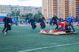 Соревнования по пожарно-спасательному спорту. Оренбург-2023. Фото Максима Пятаева.