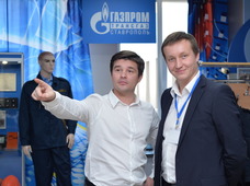 Конкурсанты Олег Гридасов (слева) и Александр Сапелкин (справа)