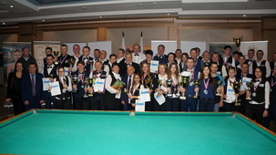 Участники лично-командного турнира по бильярдному спорту на Кубок Председателя Правления ПАО "Газпром"