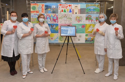 Медицинские работники ООО "Газпром трансгаз Ставрополь" благодарят юных художников
