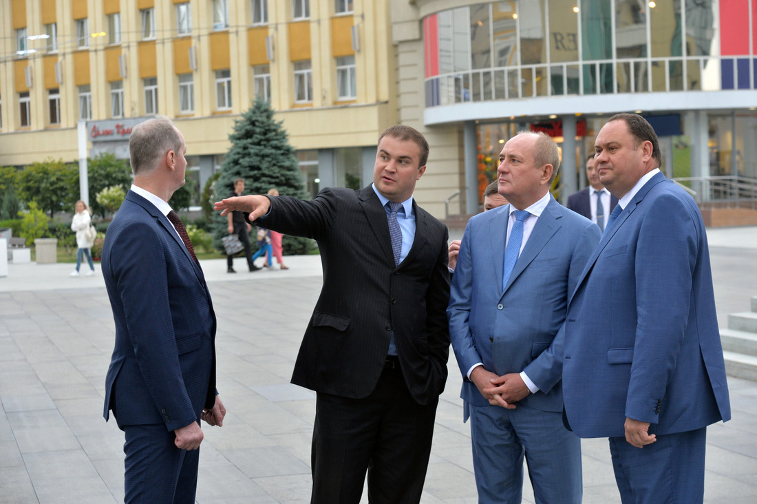 Слева направо: Сергей Бондаренко, Виталий Хоценко, Виталий Маркелов и Алексей Завгороднев