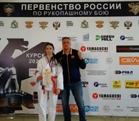 Софья Милованова с тренером Геннадием Полупановым.