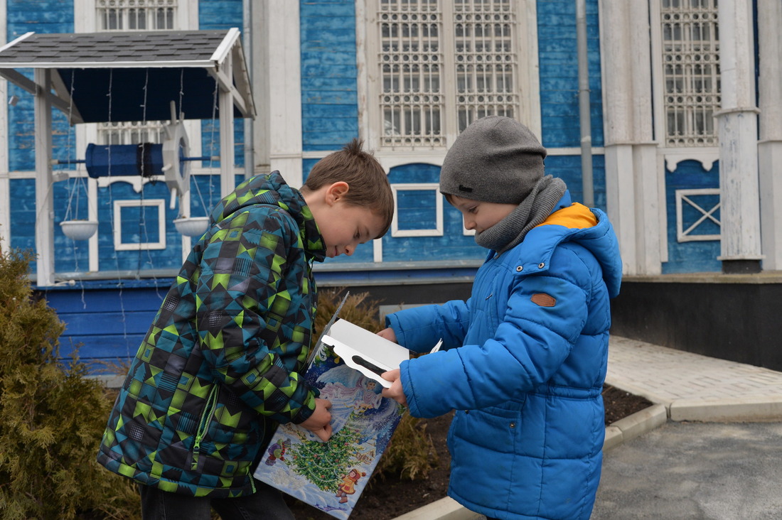 Воспитанники воскресной школы православного прихода станицы Рождественской Ставропольского края