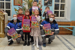 Участники и организаторы акции в воскресной школе поселка Солнечнодольска Ставропольского края