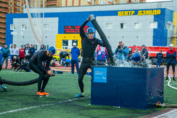 Соревнования по пожарно-спасательному спорту. Оренбург-2023. Фото Максима Пятаева.