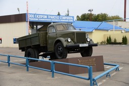 ГАЗ-51 — символ эпохи, классический образец первых машин, заступивших в далеком 66-м на службу в "автотранспортную контору"