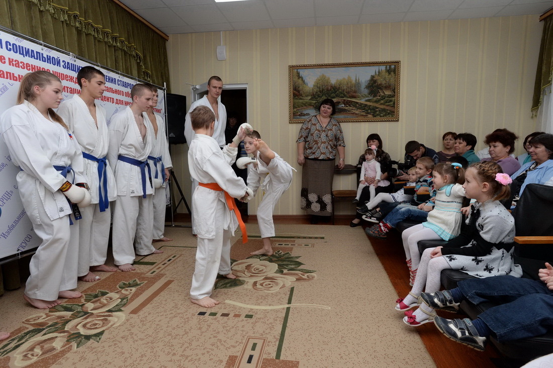 Мастер-класс по карате от бойцов клуба «Сетокан трансгаз Ставрополь».