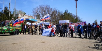 Участники первомайского велопробега в Привольненском ЛПУМГ