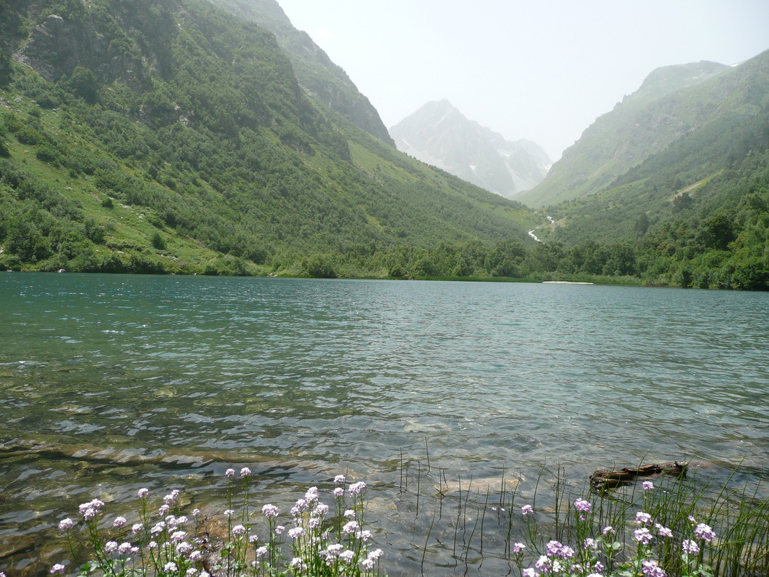 Большое Бадукское озеро