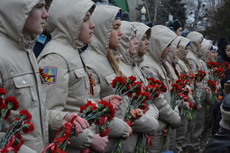 В память о тех, кто освобождал Ставрополь от немецкой оккупации 77 лет назад...