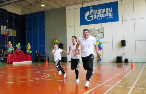 Спортивные соревнования в поселке Рыздвяном. Фото Андрея Тыльчака